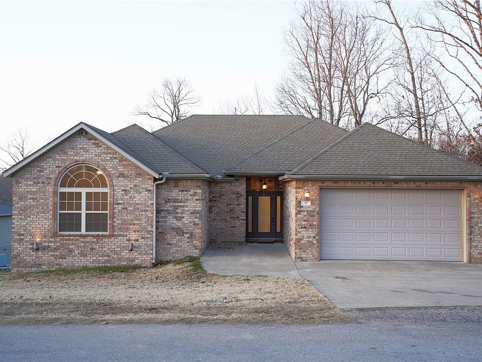 1st image of 18 Stevenson Ln