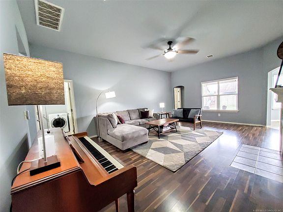 3rd image of 20316 E 42nd Pl S