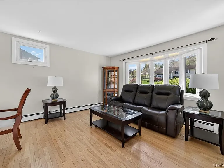 175 Barnes Rd — Photo 5