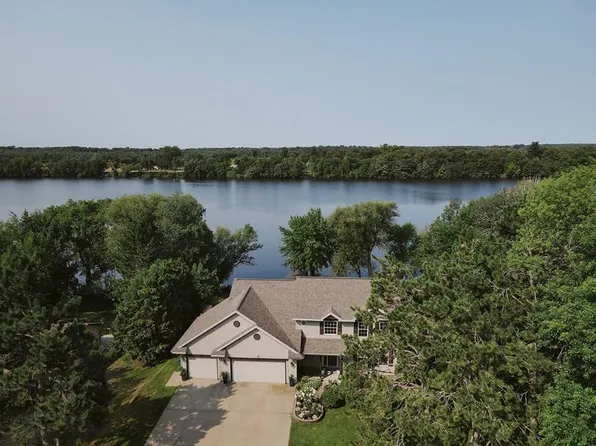 9295 Rosehaven Blvd, Little Falls, MN 56345