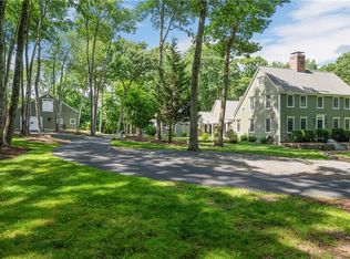 25 Old Sayles Hill Rd, North Smithfield, RI 02896