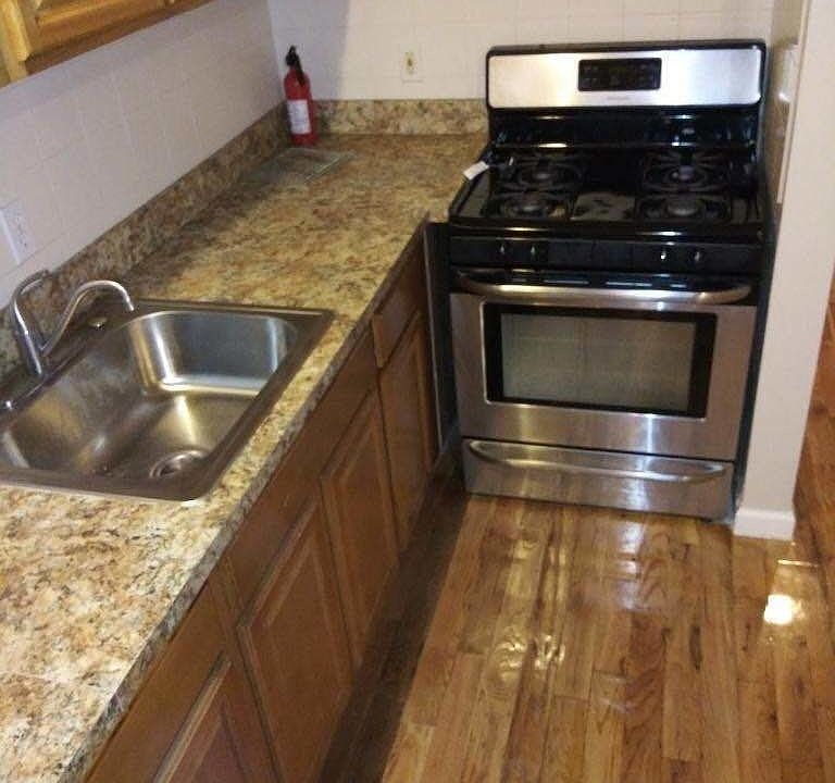 1st image of 1867 Park Pl #2