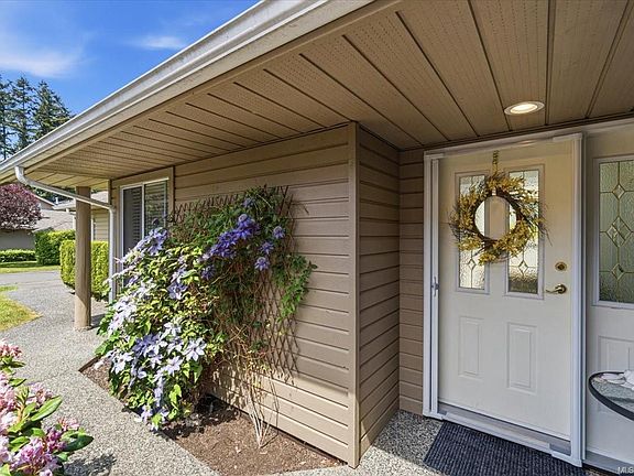2nd image of 529 Johnstone Rd #43