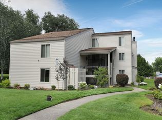 9920 SW Trapper Ter, Beaverton, OR 97008