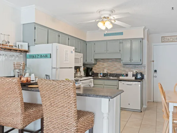 9620 Shore Dr #101, Myrtle Beach, SC 29572