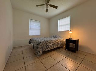 148 Deacon Jones Blvd, Orlando, FL 32810