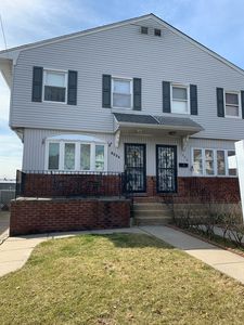 1552 150th Pl, Whitestone, NY, 11357