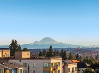 215 D 17th Ave S, Seattle, WA 98144