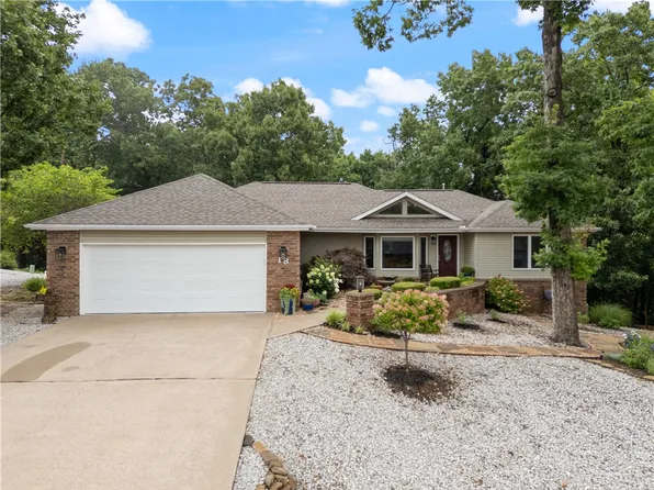 18 Cullen Hills Dr, Bella Vista, AR 72715