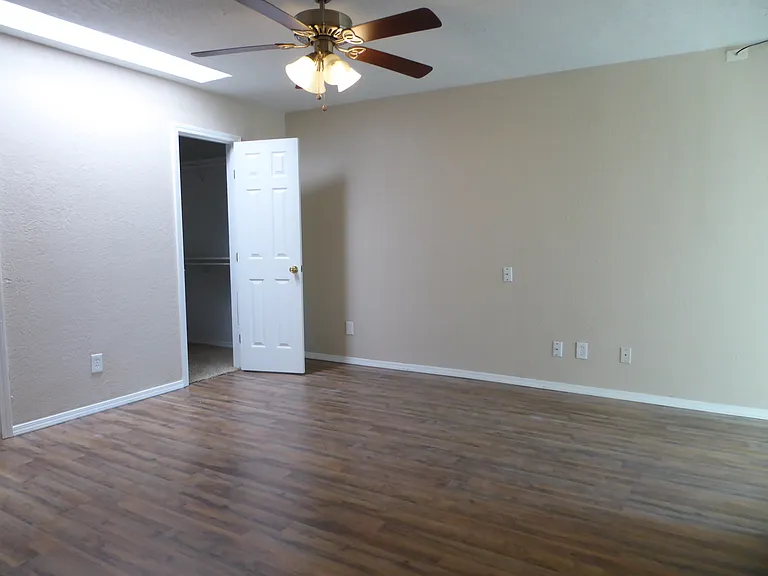 5449 Overlook Dr NE — Photo 11