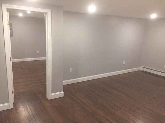 2nd image of 29 Winn St