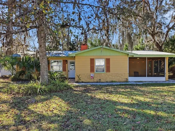 10170 W Yulee Dr, Homosassa, FL 34448