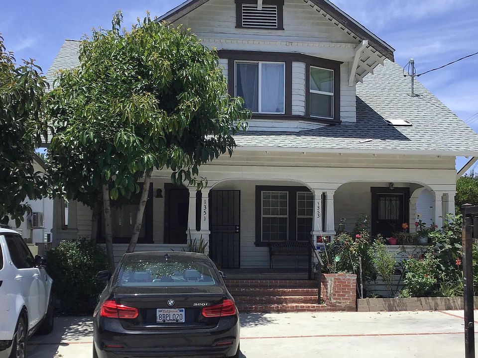 1st image of 1351 N Las Palmas Ave #1351