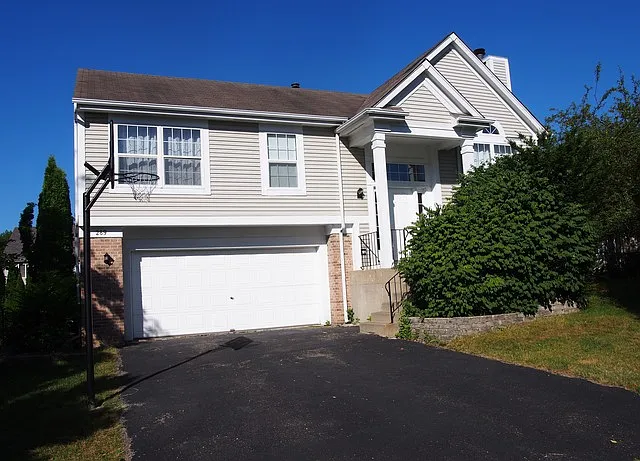 289 Arlington Ln photo 1
