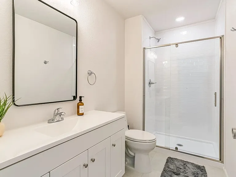 5178 N Netherland St — Photo 31