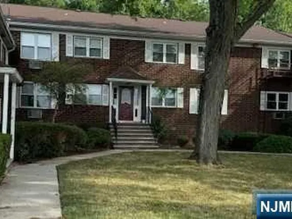 100 Pierson Miller Dr APT E19, Pompton Lakes, NJ 07442