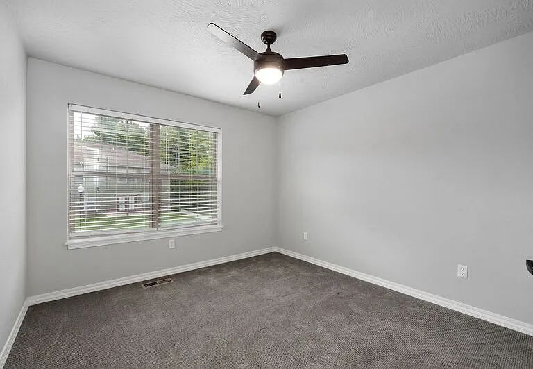 1314 S Lexington Ave #B — Photo 17