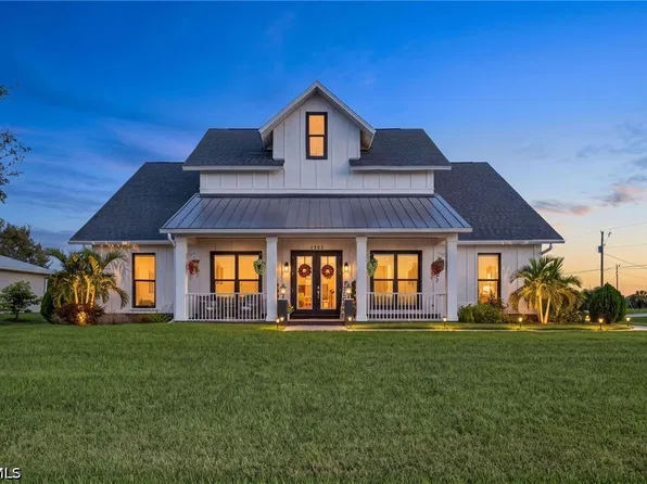 1305 NW 10th Ter, Cape Coral, FL 33993