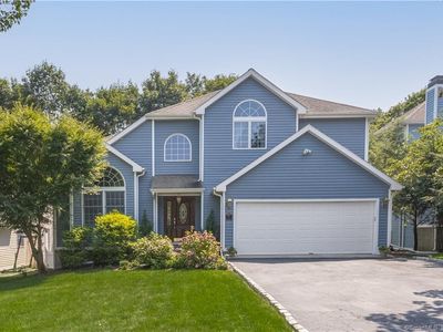 6 Riverwalk Ln, Norwalk, CT, 06850