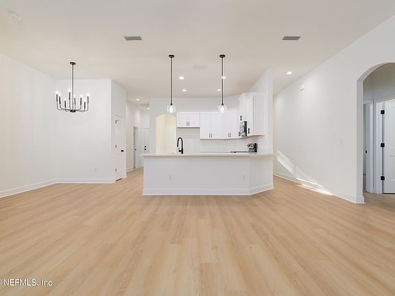 5th image of 4855 KALMIA Circle