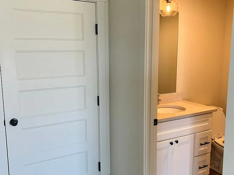 823 Lake Francis Dr — Photo 9