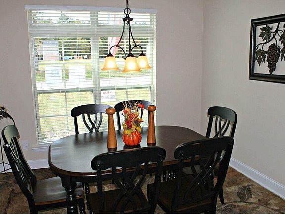 5th image of 120 Bermuda Lakes Dr