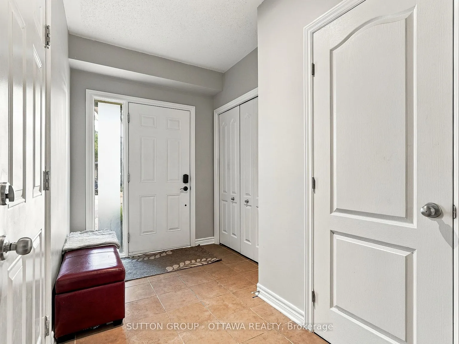 3 bed, $2,800 — Photo 2