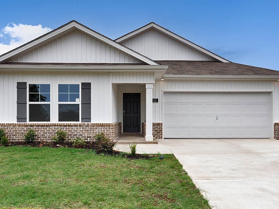 1st image of 413 Moringa Ln