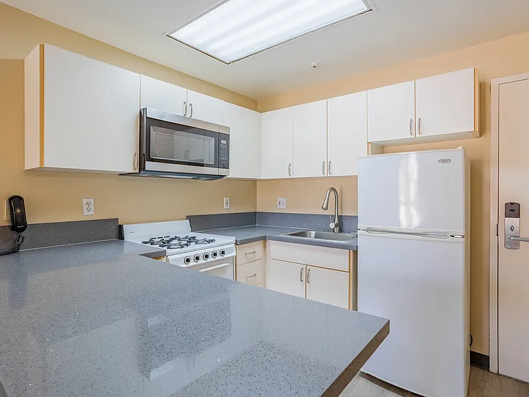 3903 Iowa Ave #251B1 — Photo 8