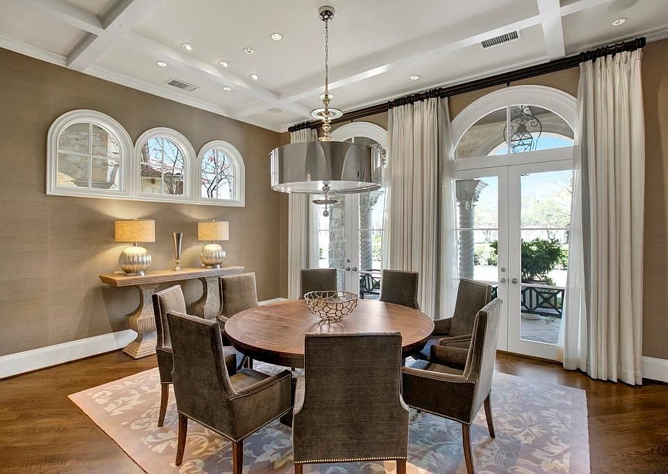 1st image of 6214 Mimosa Ln