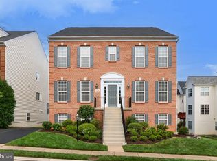 13288 Scotch Run Ct, Centreville, VA 20120