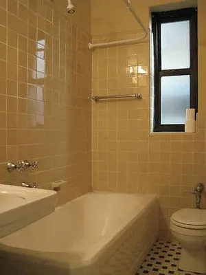 Rented by Level Group | media 4