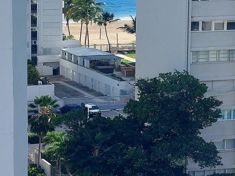 Beach end of block
