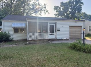 2207 S Green St, Wichita, KS 67211
