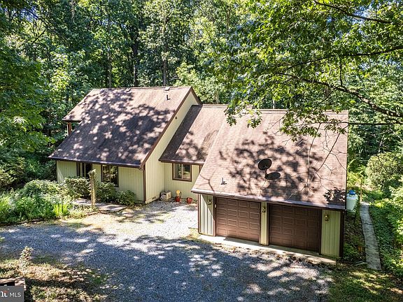 5th image of 1919 Gravel Dr