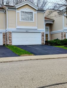 855 Mesa Dr #552D, Elgin, IL, 60123