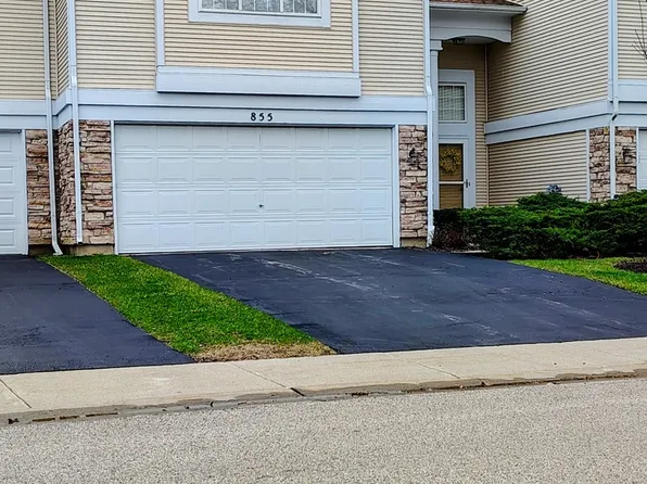 855 Mesa Dr #552D, Elgin, IL 60123