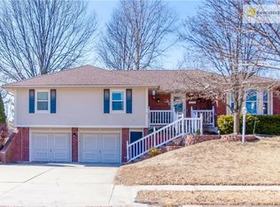8612 N Dawn Ave, Kansas City, MO 64154