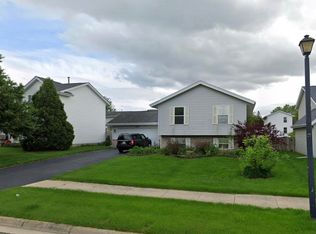 6463 Tramore Ln, Rockford, IL 61107