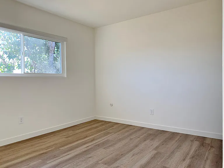 Bedroom (3)