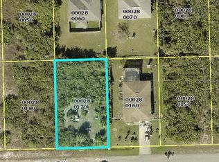 3010 63rd St W #17, Lehigh Acres, FL 33971