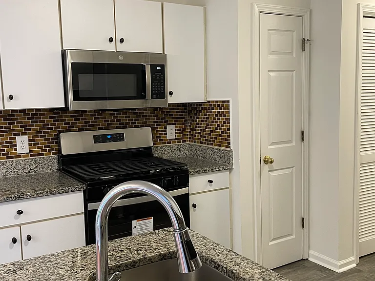 3292 Avensong Village Cir — Photo 6