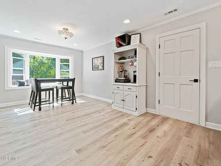 420 Ridge Rd — Photo 4