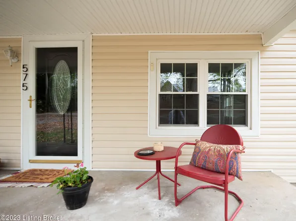 575 Graefenburg Rd, Waddy, KY 40076