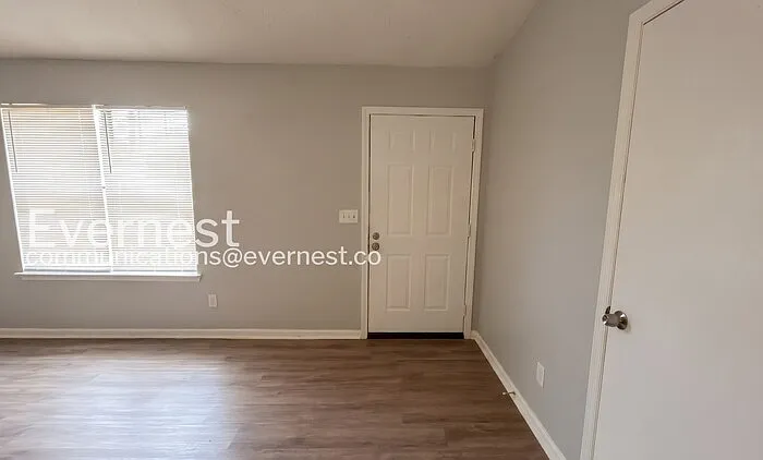 2510 Corner Shoals Dr — Photo 7