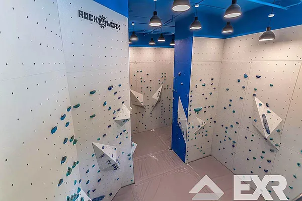 Rented by The KCI Group | media 64