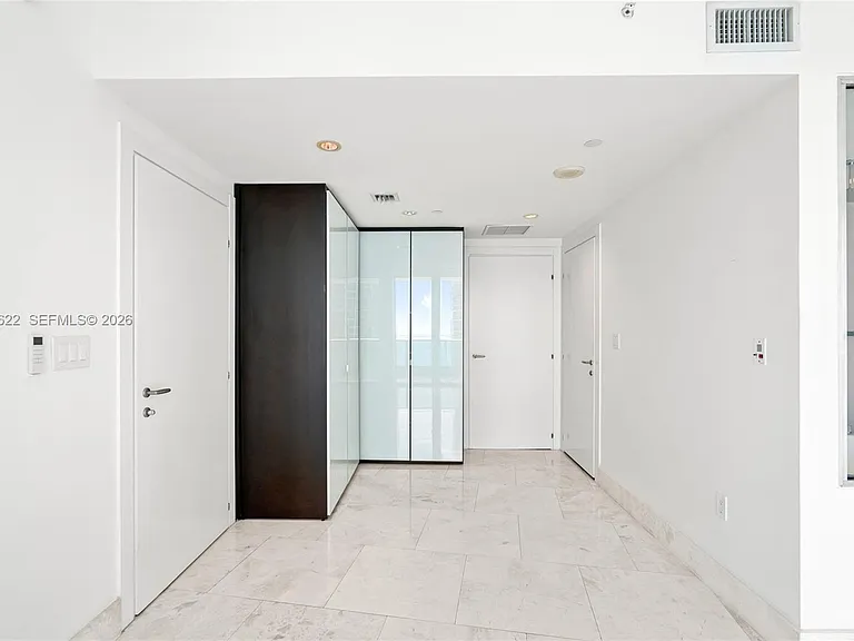 200 Biscayne Boulevard Way #4004 — Photo 32