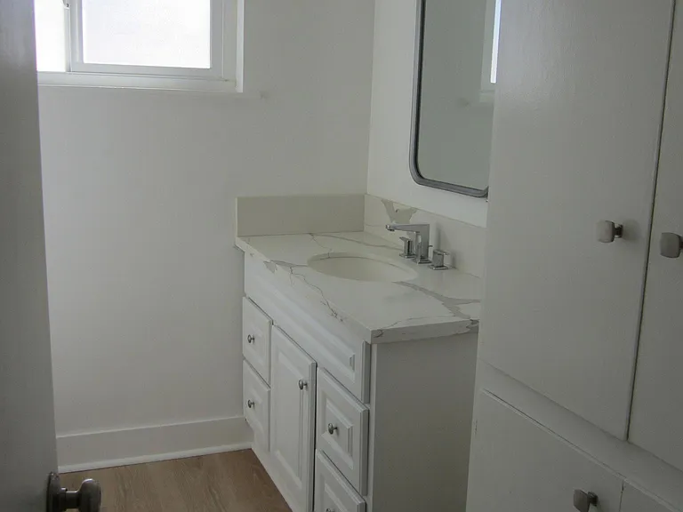 227 Oceano Ave #5 — Photo 11