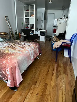 Rented by Empire One Realty | media 2