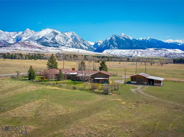 2 Jumping Rainbow Rd, Livingston, MT 59047